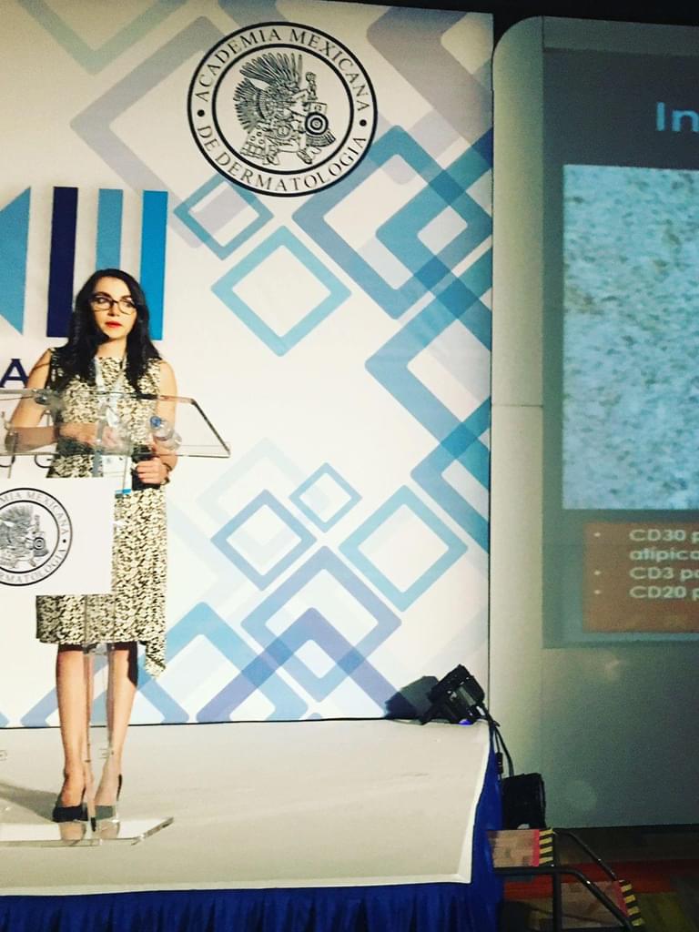 Dra.Adriana Rios